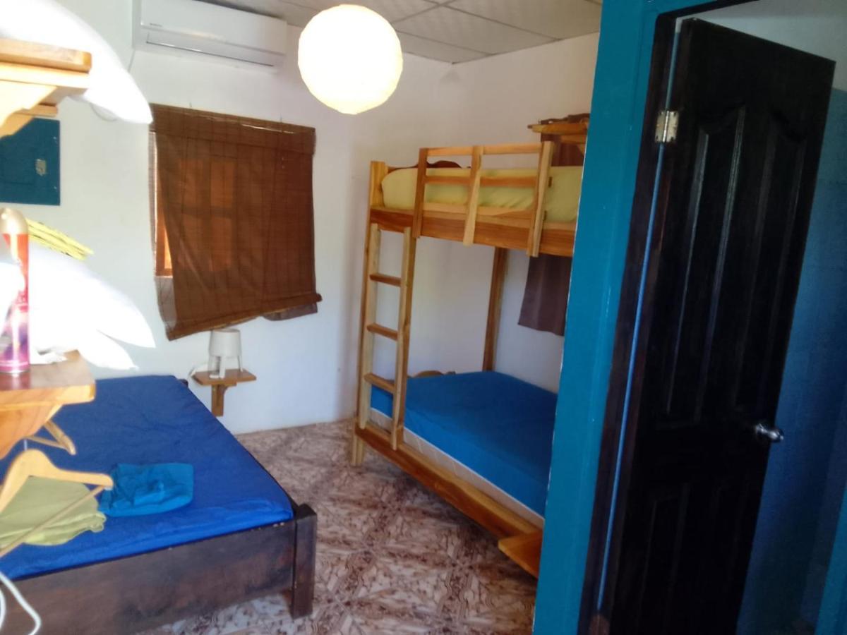 Hostal Y Restaurante Los Tecales La Coca Bagian luar foto